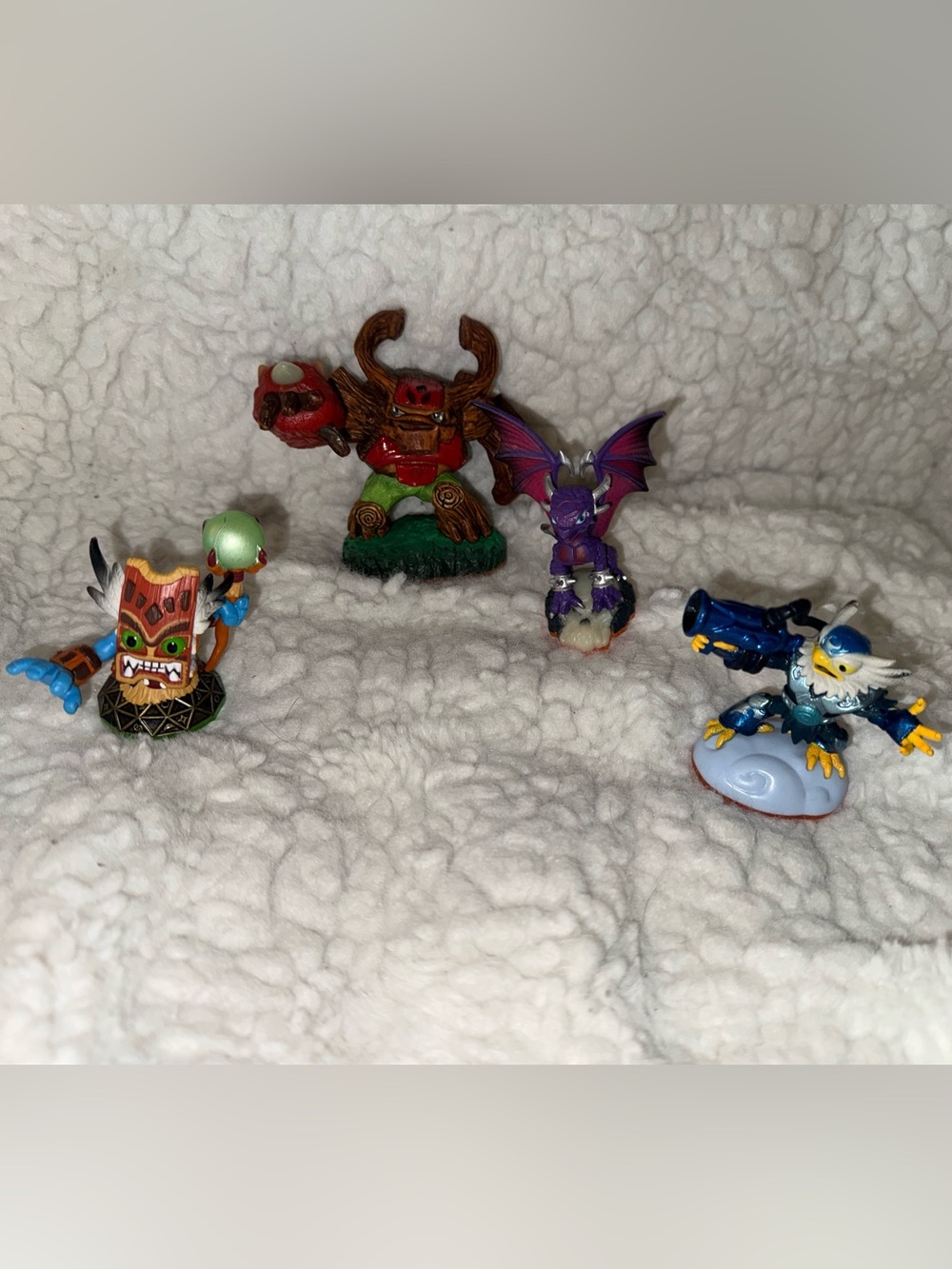 Skylanders 4 pc lot